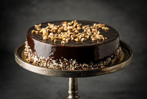 Loomas - Gluten Free Chocolate Truffle Cake 8"